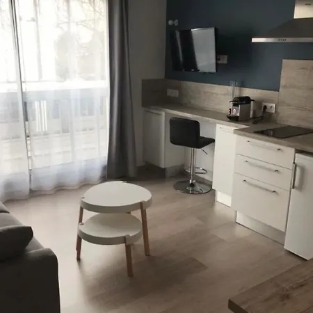 Apartamento Voyages & Deplacements - 2 Appartement Moderne - Calme Et Chaleureux *